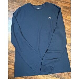 Men's Aeropostale waffle knit long sleeved short. Size Large.